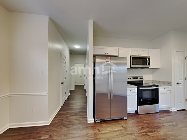 Photo - 9276 Durhamshire Dr