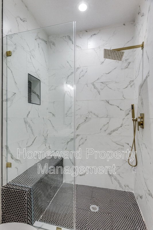 Photo - 8004 Julie Ave Unit 2