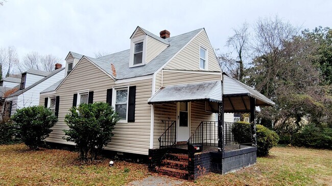 Photo - 3501 Meadowbridge Rd