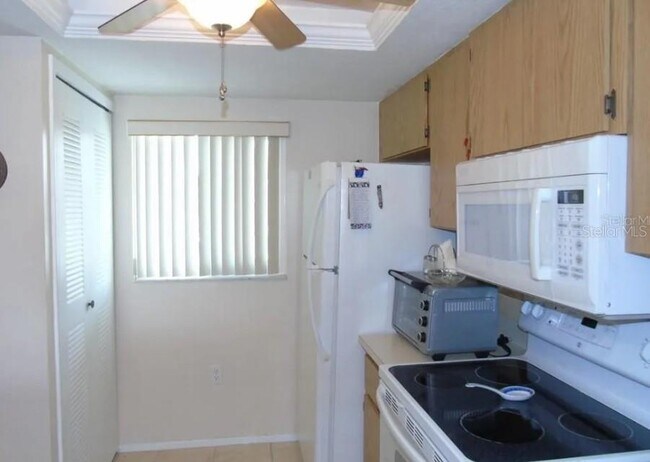 Photo - 12538 SW Kingsway Cir Unit 806