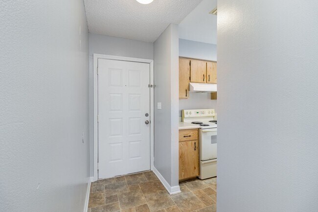 Photo - 2290-2296 Fox Hollow Dr. Unit 2296