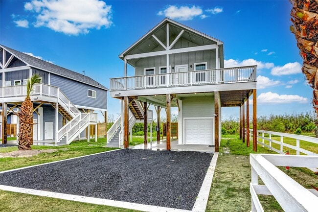 Photo - 1040 Johnson Rd