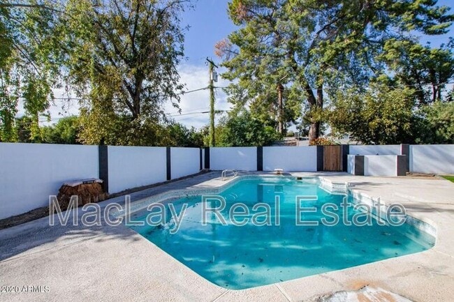 Photo - 1703 W Lane Ave