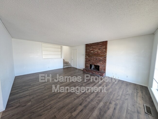 Photo - 9902 E 22nd Pl