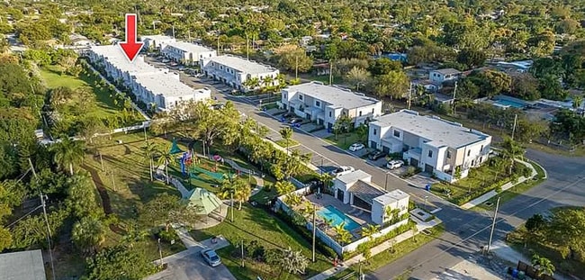 Photo - 531 NW 17th St