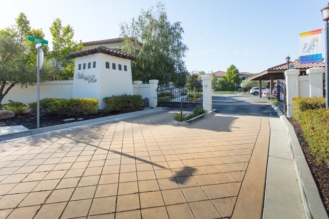 Our Gated Community - Villa Del Rio