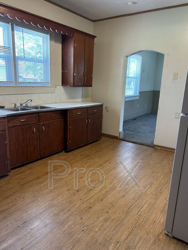 Photo - 301 E Granby St House