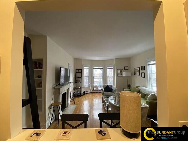 Photo - 17 Centre St Unidad 2F