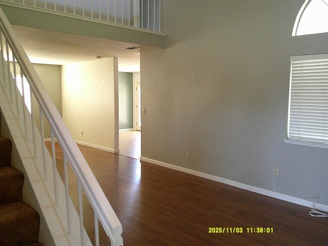 Photo - 4 bedroom in Dixon with spacious back yard