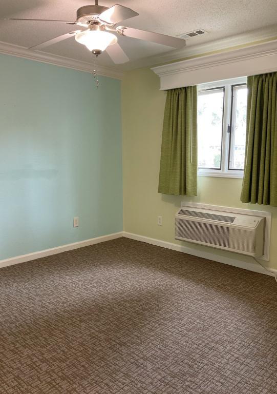 Photo - 206 Double Eagle Dr