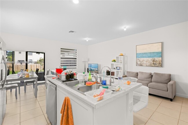 Photo - 25449 SW 108th Ct