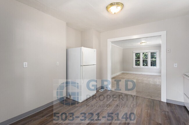 Photo - 2 Bedroom Home Available in Southeast Wood...