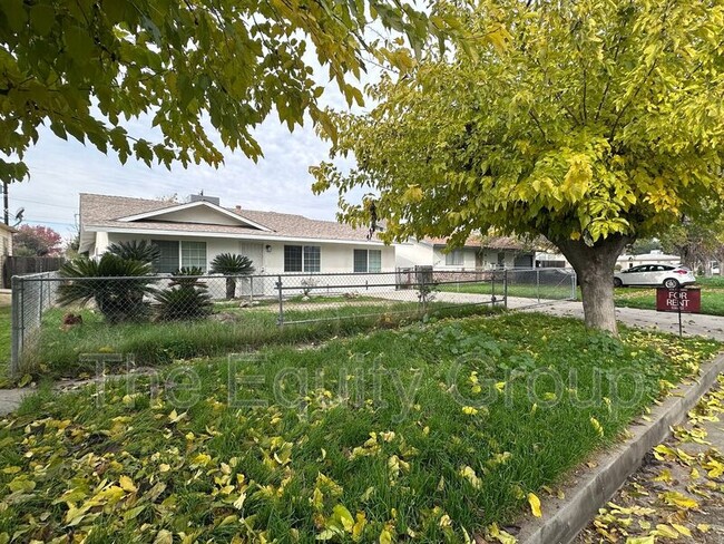 Building Photo - 145 N A St