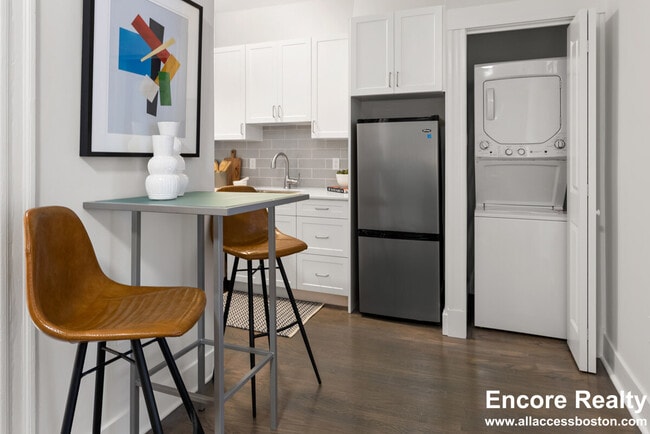 Photo - 81 Park Dr Unit 1