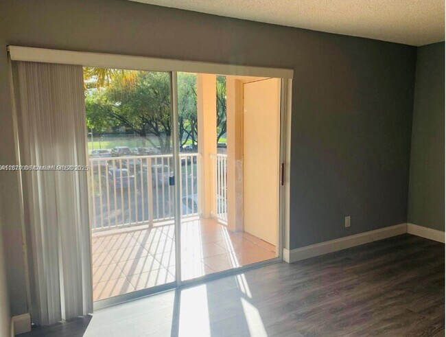 Photo - 10450 SW 157th Ct Unit 203