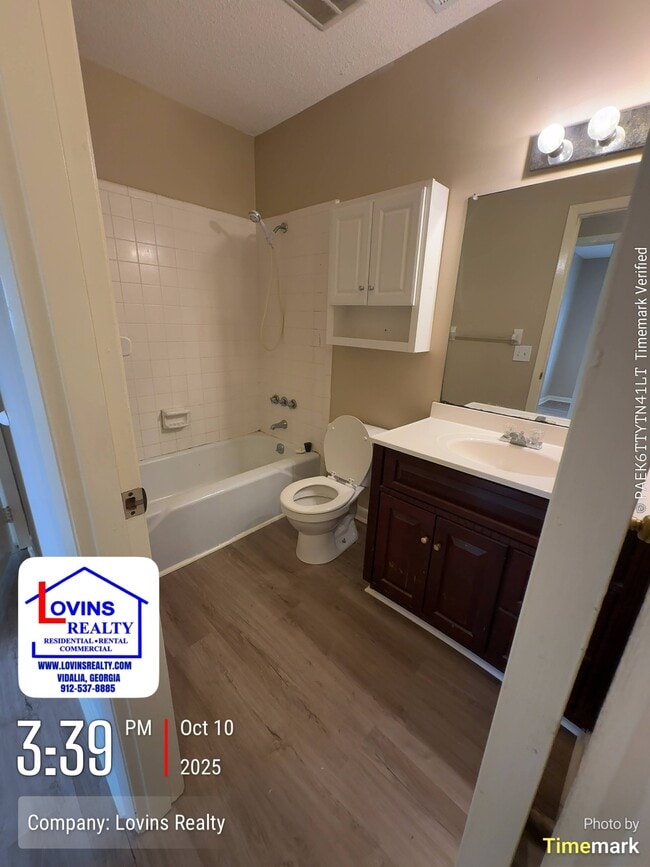 Photo - 1542 Stella Ave