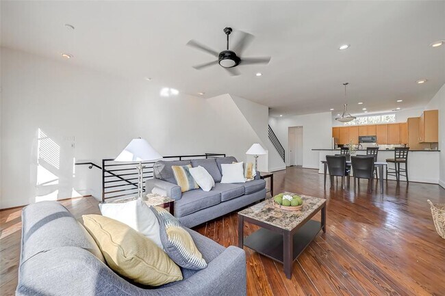 Photo - 2602 Washington Ave Unit C