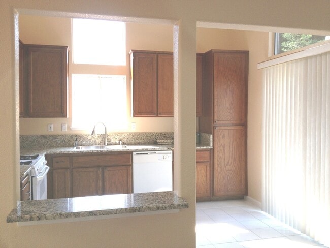 Photo - Home on quiet street in Roseville off Foothills Blvd