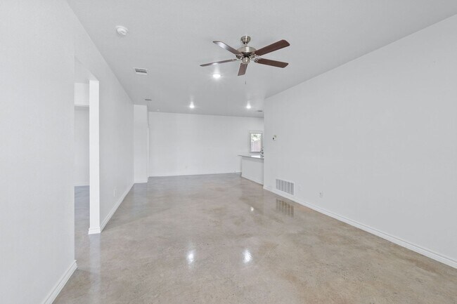 Photo - PM1-HH1803 Emma Naylor Ct Unit HH1803 Emma Naylor Ct - B