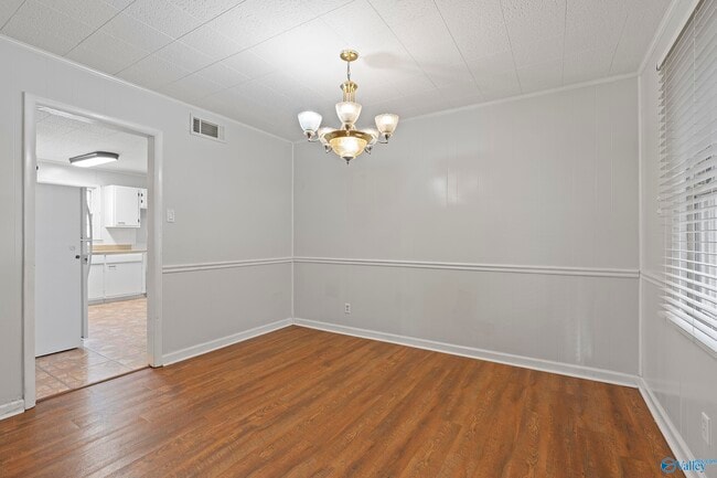 Photo - 1611 Clb Vw Dr NW