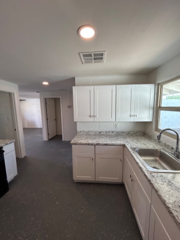 Building Photo - 1540 W Desert Cove Ave Unit A Rental