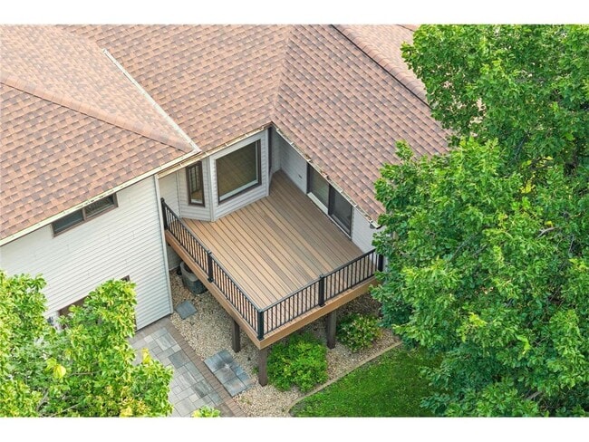 Photo - 1008 3rd St NE