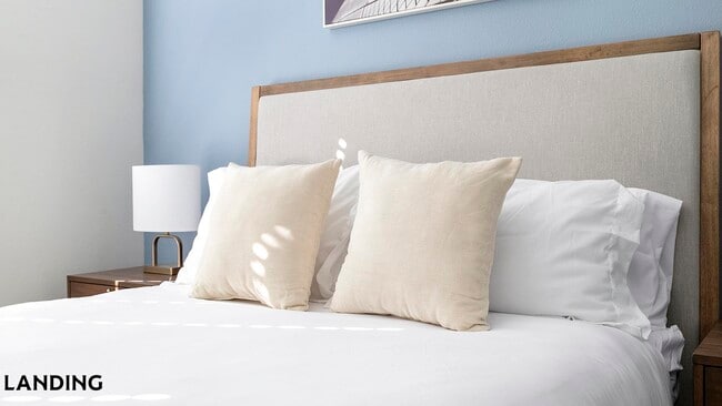 Photo - 8925 Livigno Wy Unidad 16-990