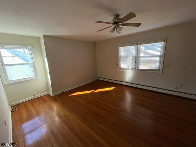 Photo - 1157 Goffle Rd