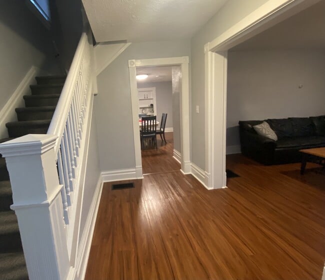 Building Photo - 357 Water St Unit 1