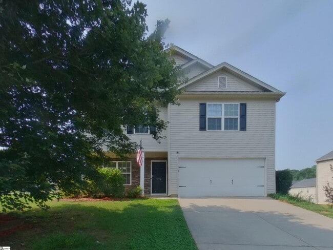 Photo - 774 Markham Cir House