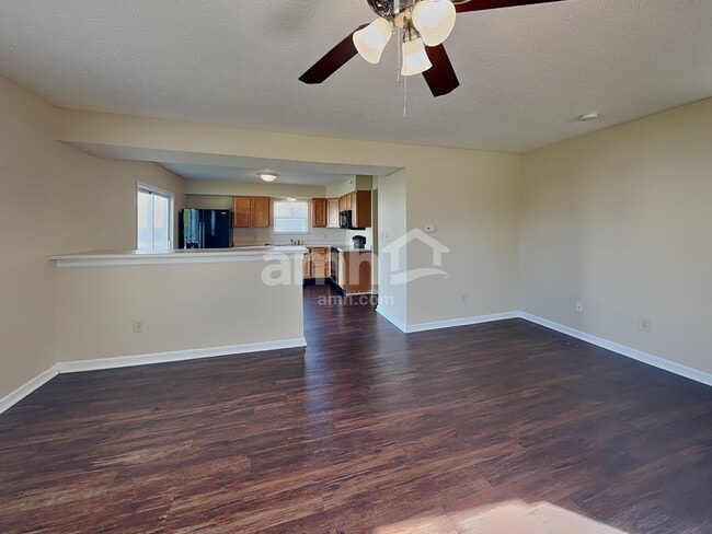 Photo - 1518 Bluestem Dr