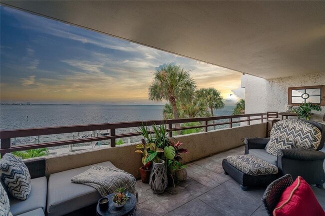 Photo - 5700 Mariner St Unit 304