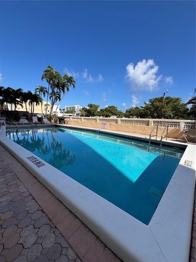 Photo - 900 NE 18th Ave Unit 1105