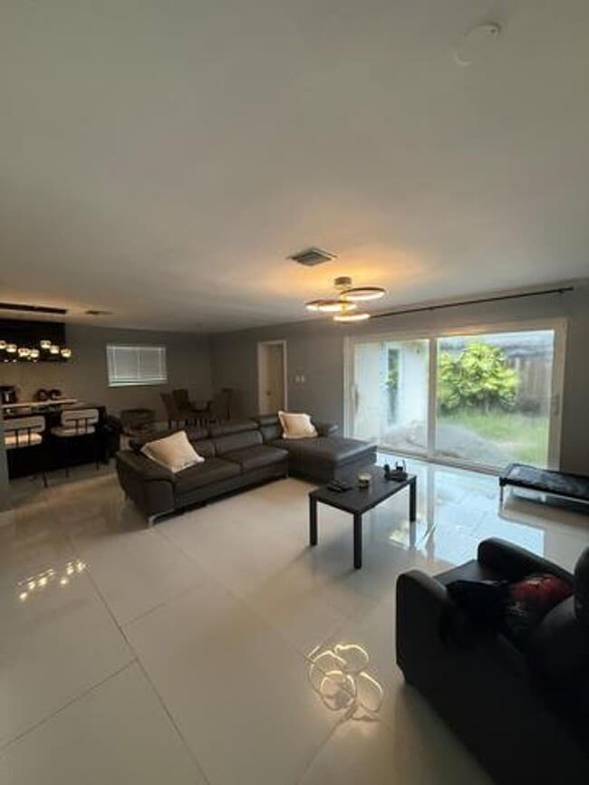 Photo - 9321 NW 35th Manor