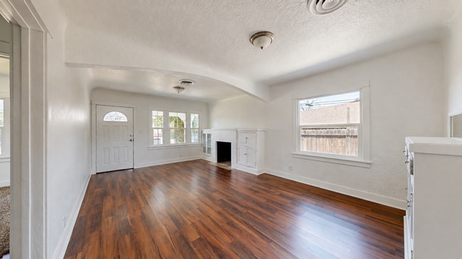 1718 Fairmount Blvd Unit 1