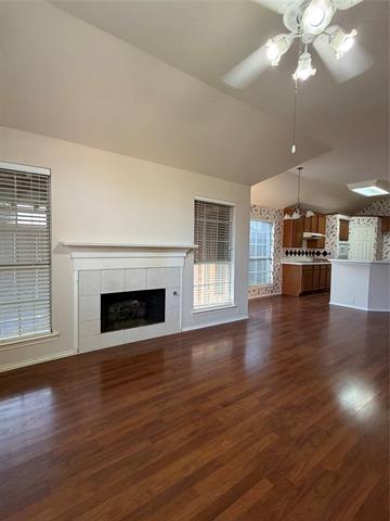 Photo - 2440 Ravenhurst Dr