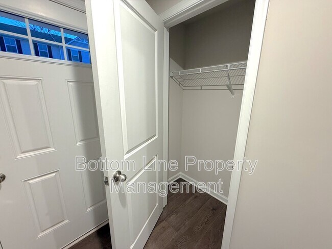 Photo - 7133 Capstan Ter