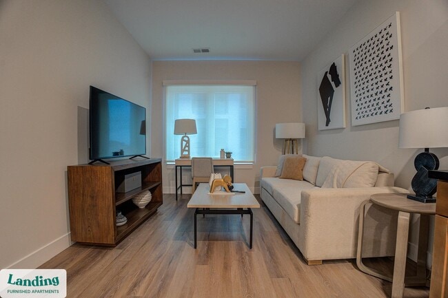 Photo - 1999 E Boston St Unidad 313.1406081