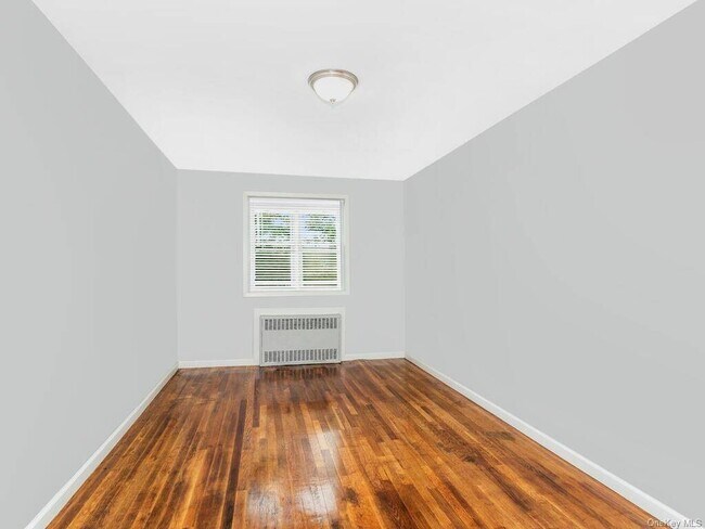 Photo - 3358 Colden Ave Unidad 3