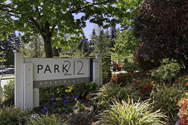 Park 212 Apartment Homes