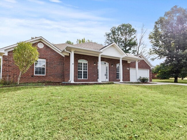 Photo - 4 Bedroom Home in Harvest just outside Mad...