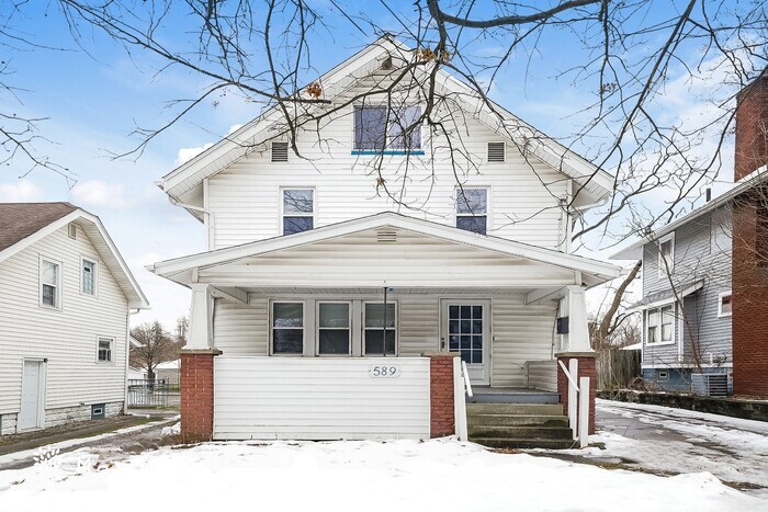 Photo - 589 Eastland Ave