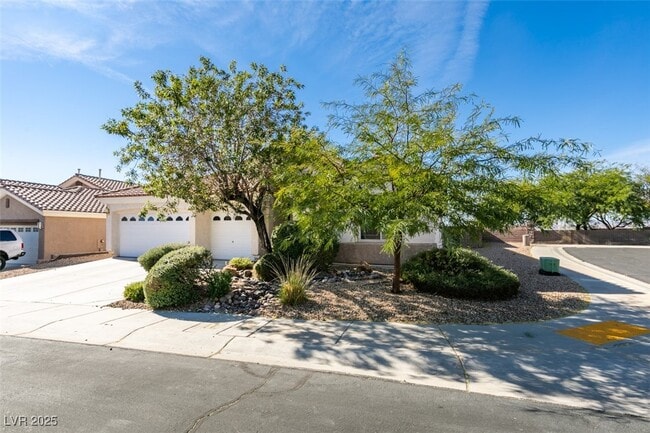Photo - 2255 Double Tree Ave