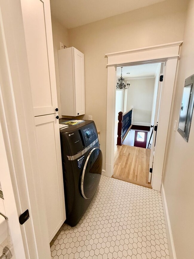 Photo - Fully Renovated 2 Bed, 2 Bath Apartment + Den Near UNR – Unit 2 Unit 2