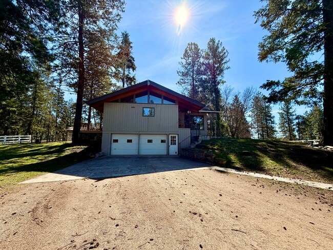 Photo - 130 Shawnee Dr Unit B