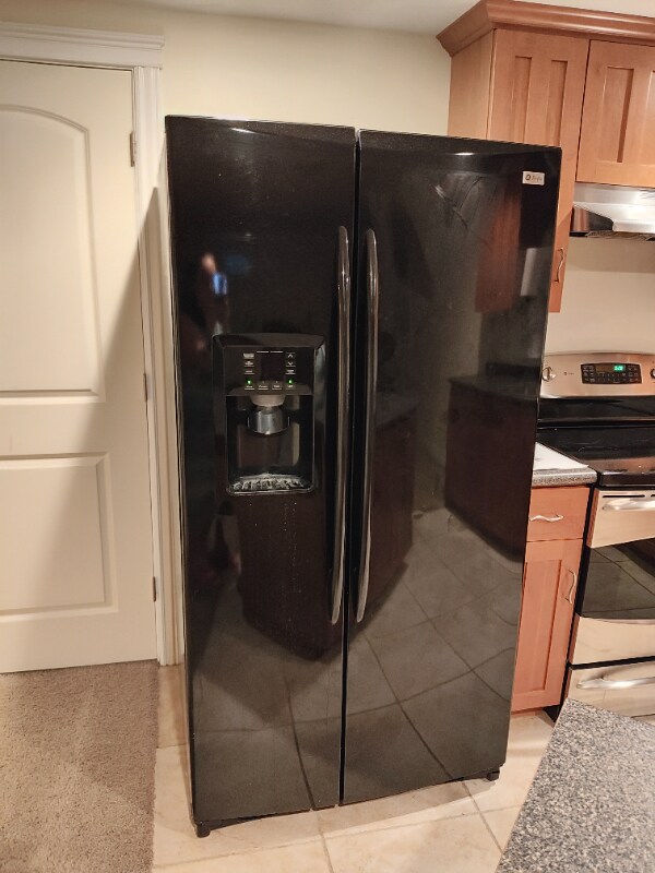 Photo - 1925 Logan Ave S