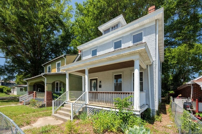 Photo - PRICE DROP on Completely Renovated 3 Bedro...