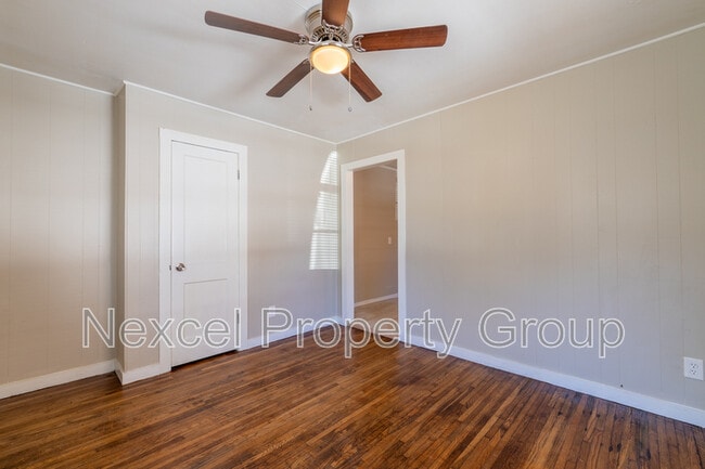 Photo - 1677 Echles St