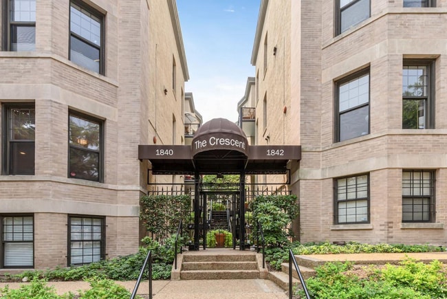Photo - 1842 California St NW Unidad 20B Rental