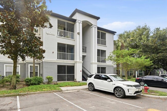 Building Photo - 5703 Legacy Crescent Pl Unit 301